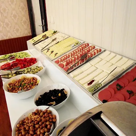 Lägenhetshotell Akman 2*