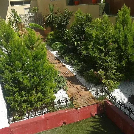 Lägenhetshotell Akman Kusadası