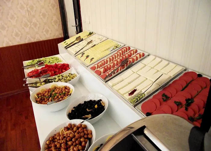 Aparthotel Akman 2*