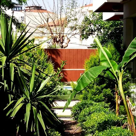 Akman Hotel apartamentowy 2*