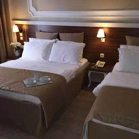 Akman Apartahotel 2*